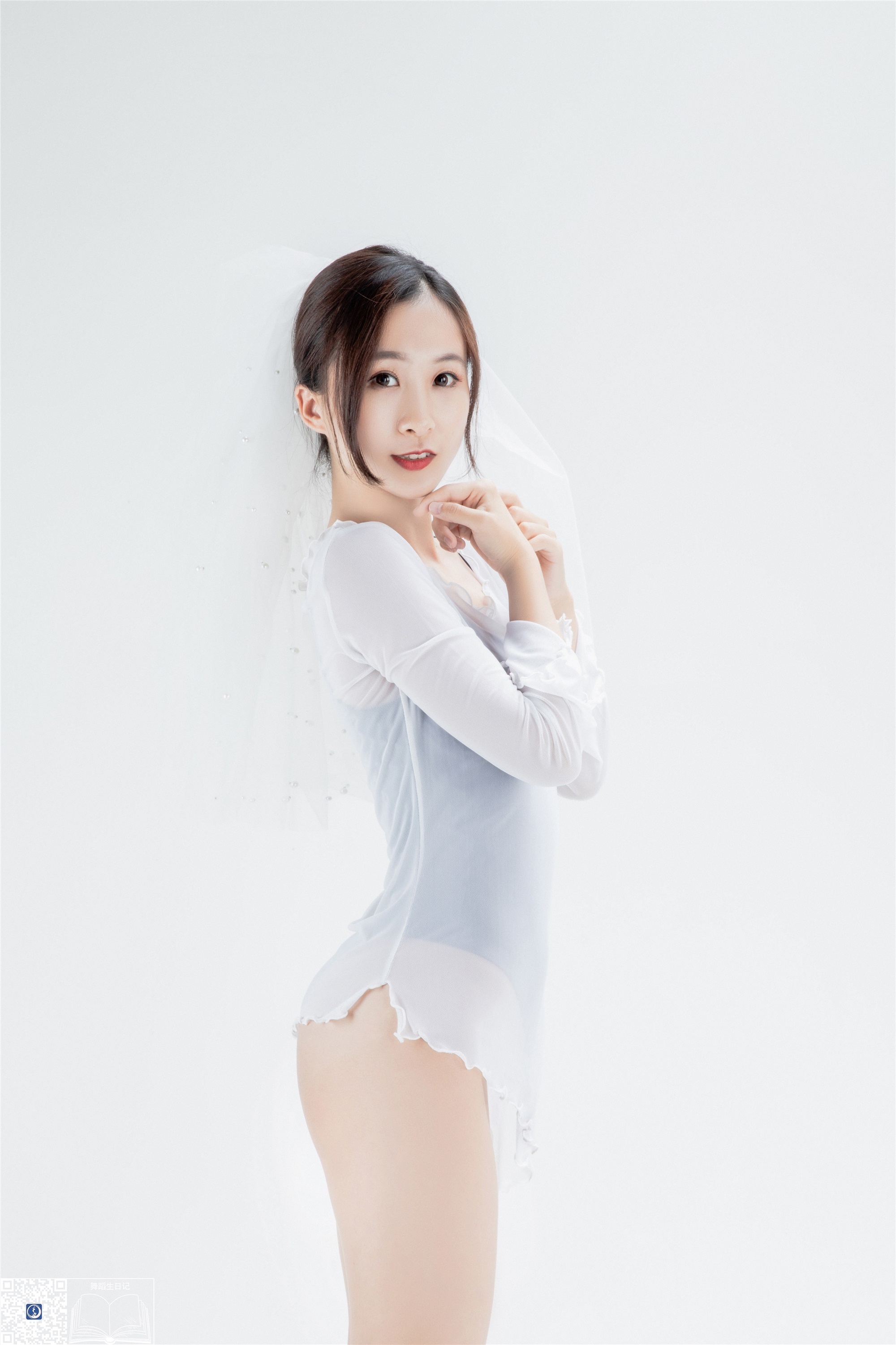 GALLI Carrie Dance Student Diary 041 - Jia Mei